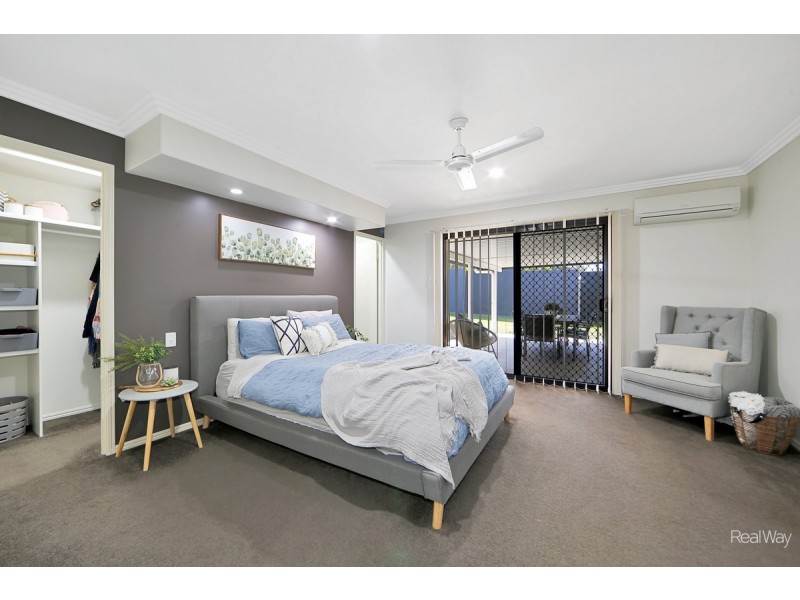 10 Sutherland Road, Branyan QLD 4670