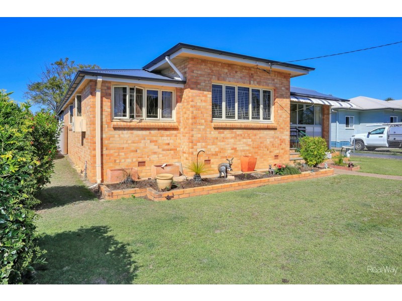 42 Lamb Street, Walkervale QLD 4670