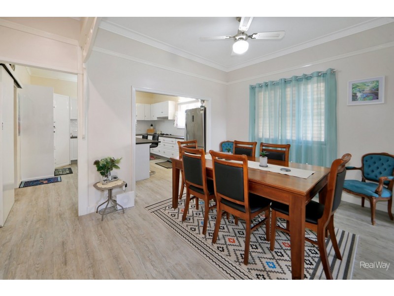 42 Lamb Street, Walkervale QLD 4670