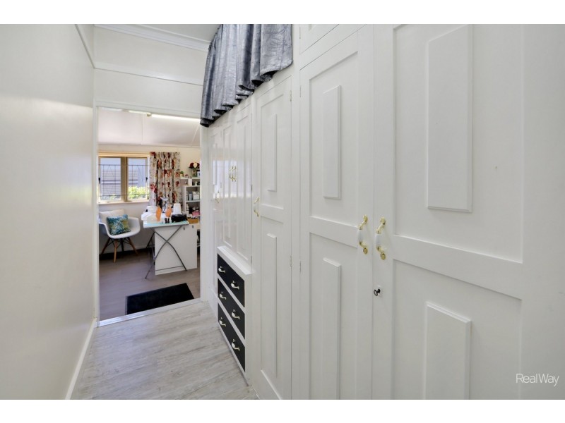 42 Lamb Street, Walkervale QLD 4670