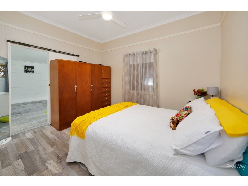 42 Lamb Street, Walkervale QLD 4670