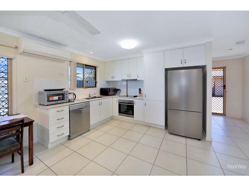 3/68 Anderson Street, Avenell Heights QLD 4670