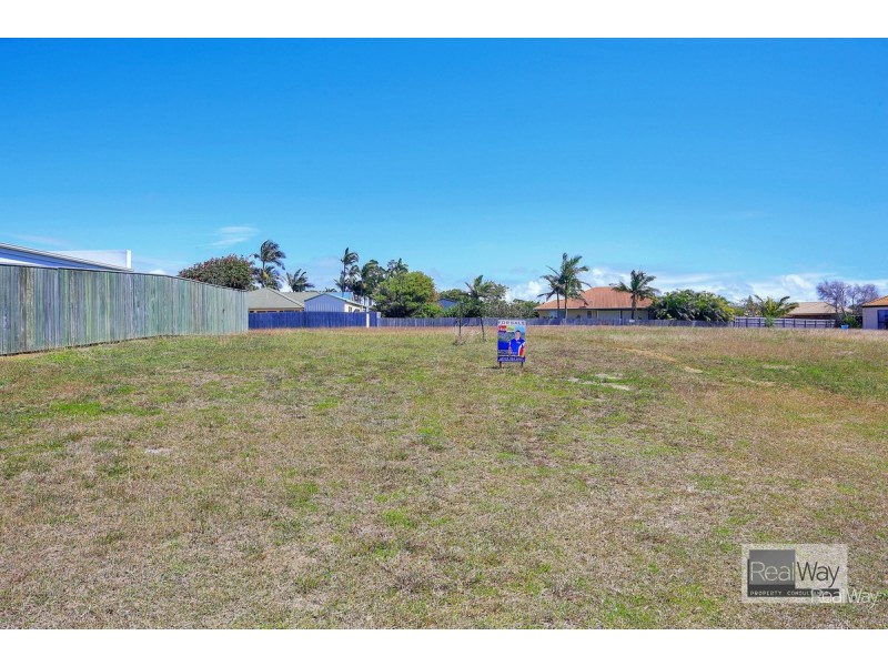 2 Admiralty Place, Coral Cove QLD 4670