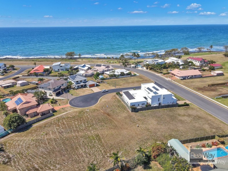 2 Admiralty Place, Coral Cove QLD 4670