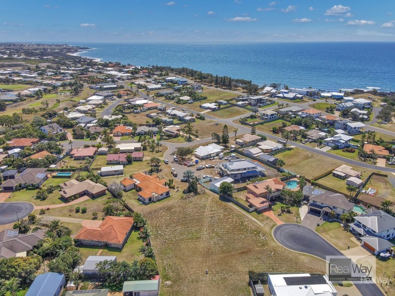 2 Admiralty Place, Coral Cove QLD 4670