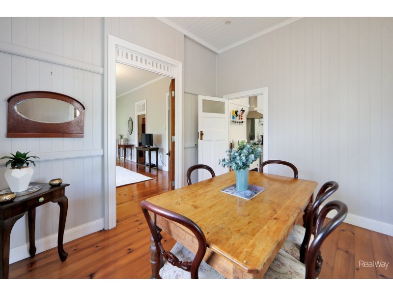 140 Walker Street, Svensson Heights QLD 4670