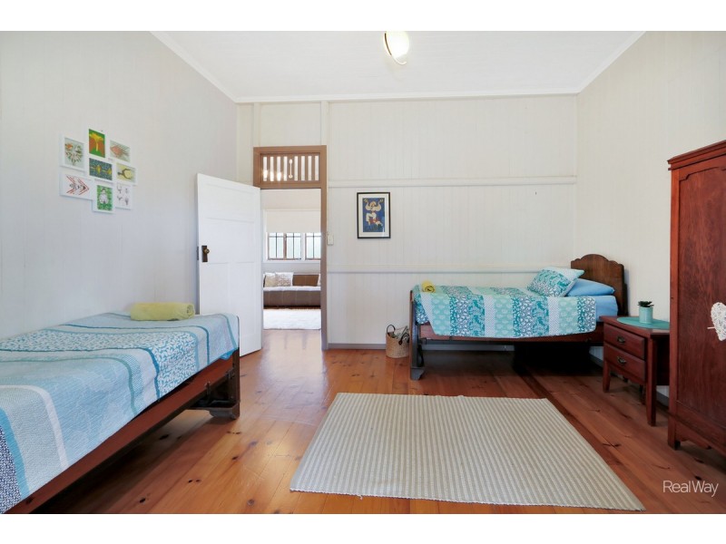 140 Walker Street, Svensson Heights QLD 4670