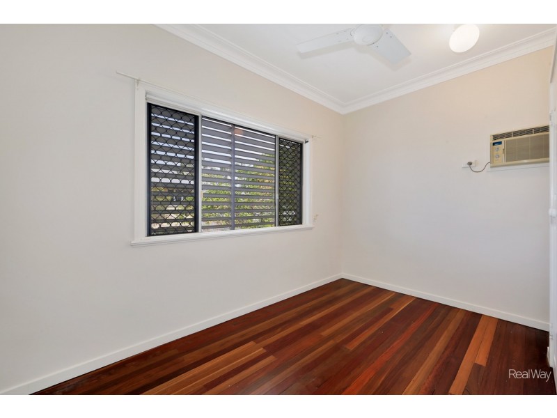 17 Lloyd Street, Walkervale QLD 4670