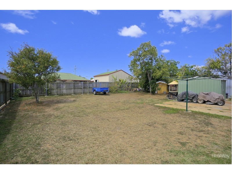 25 Greenwood Street, Kepnock QLD 4670