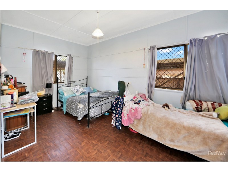 25 Greenwood Street, Kepnock QLD 4670