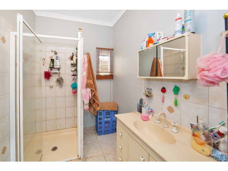 25 Greenwood Street, Kepnock QLD 4670