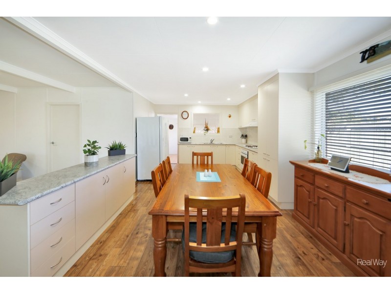 12 Peatey Street, Kepnock QLD 4670