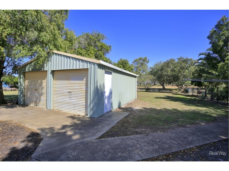 20 Harbour Esplanande, Burnett Heads QLD 4670