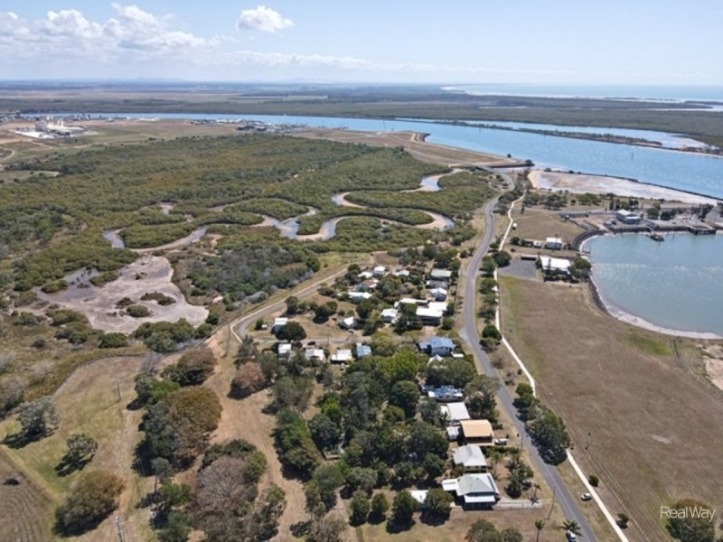 20 Harbour Esplanande, Burnett Heads QLD 4670