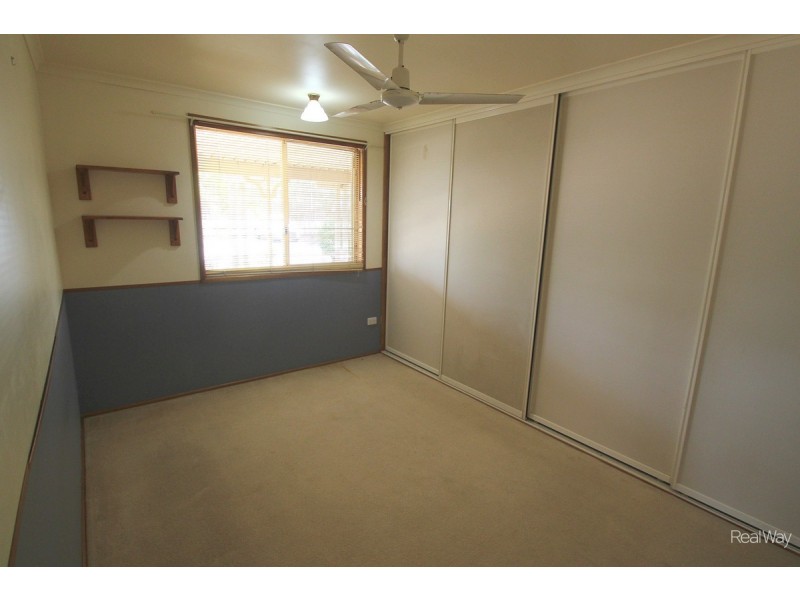 37 Pharlap Parade, Branyan QLD 4670