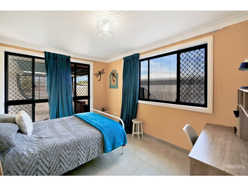 9 Strathdee Avenue, Bundaberg South QLD 4670