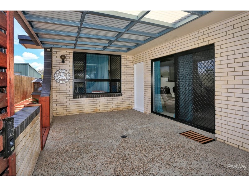 9 Strathdee Avenue, Bundaberg South QLD 4670