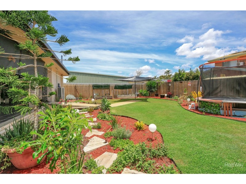 9 Strathdee Avenue, Bundaberg South QLD 4670