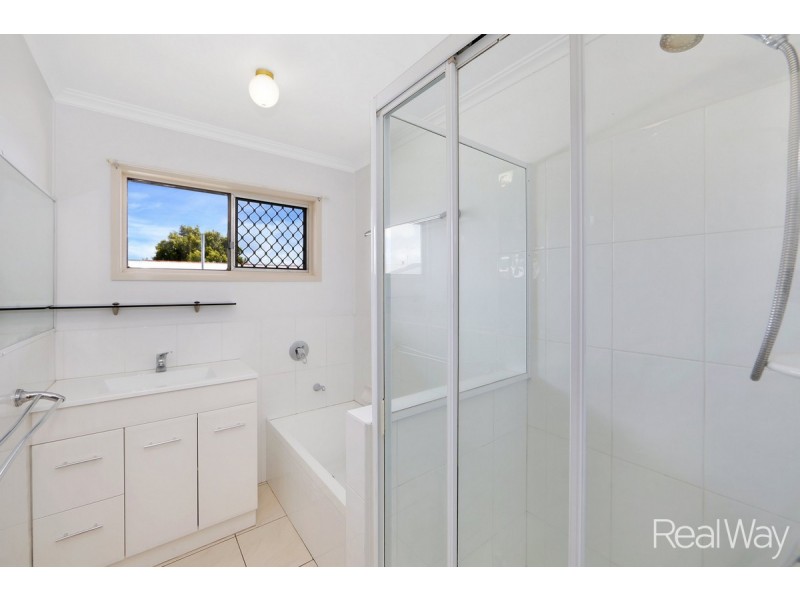 24 McVeigh Street, Kepnock QLD 4670