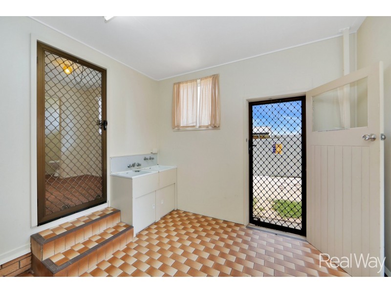 24 McVeigh Street, Kepnock QLD 4670