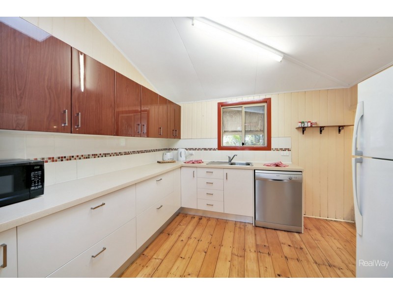 17 Kolan Street, Bundaberg North QLD 4670