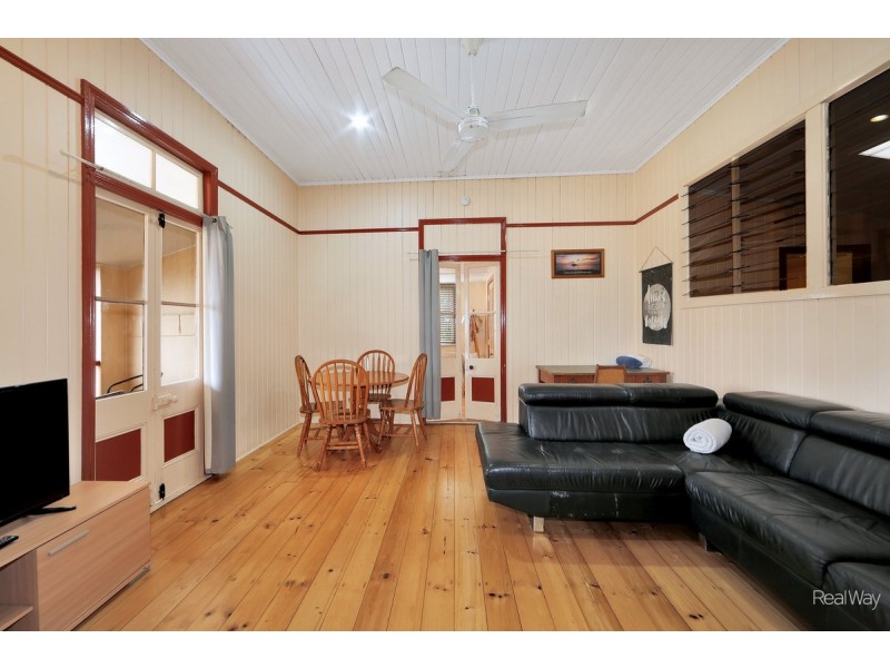 17 Kolan Street, Bundaberg North QLD 4670