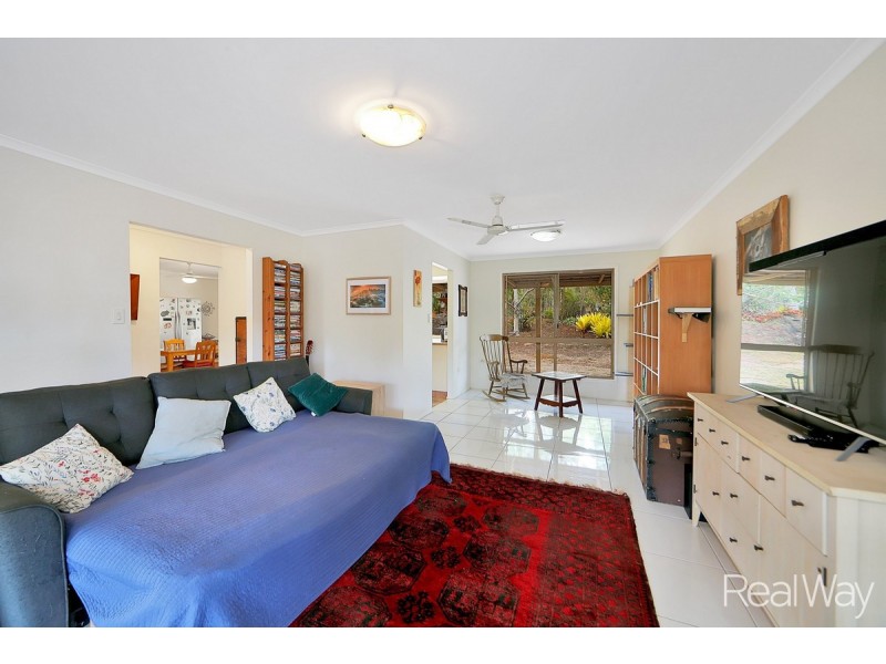 4 De Ville Court, South Bingera QLD 4670