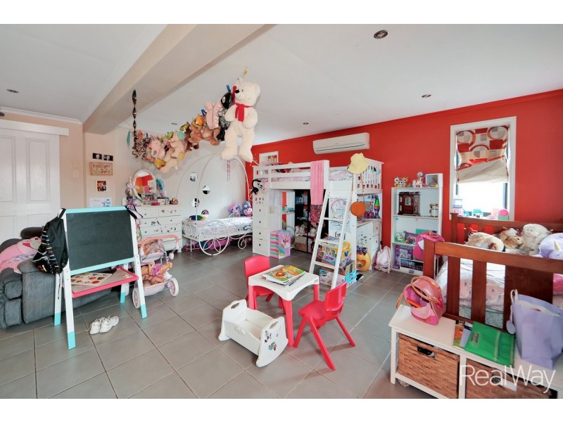 21 Moran Street, Svensson Heights QLD 4670