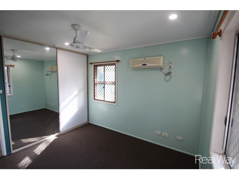 2 Bailey Street, Avenell Heights QLD 4670