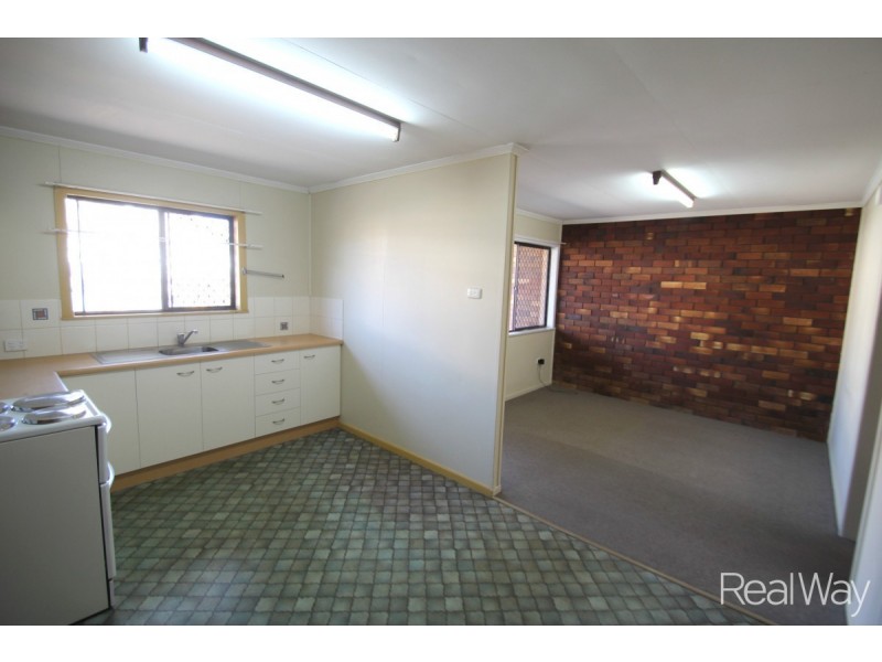 3/11 Coomber Street, Svensson Heights QLD 4670