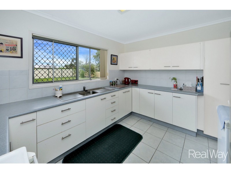 12 Jenalyn Crescent, Avoca QLD 4670