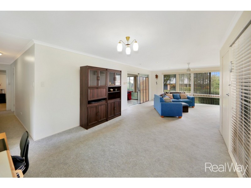 12 Jenalyn Crescent, Avoca QLD 4670