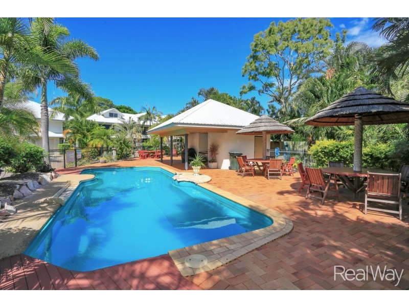 11/2 Sylvan Drive, Moore Park Beach QLD 4670