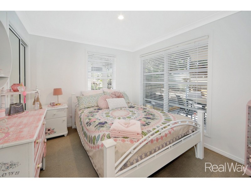 11/2 Sylvan Drive, Moore Park Beach QLD 4670