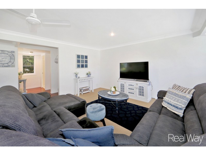 11/2 Sylvan Drive, Moore Park Beach QLD 4670