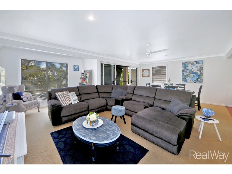 11/2 Sylvan Drive, Moore Park Beach QLD 4670