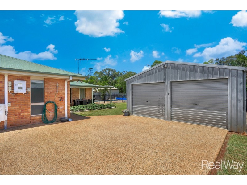 24 The Strand West, Thabeban QLD 4670