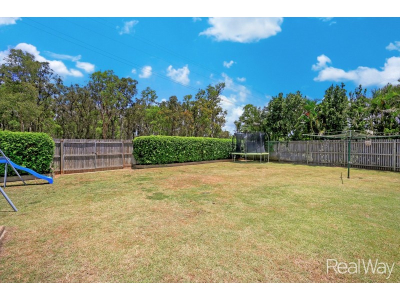 24 The Strand West, Thabeban QLD 4670