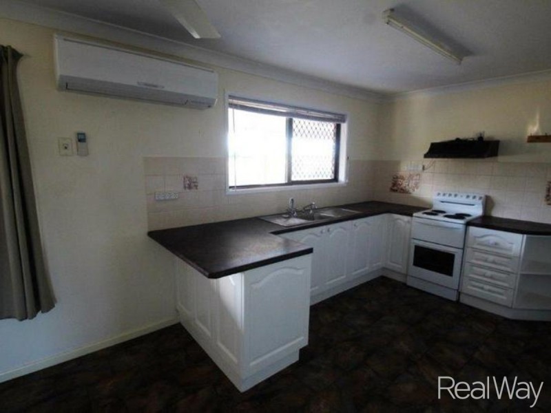 3/39 Von Deest Street, Kensington QLD 4670