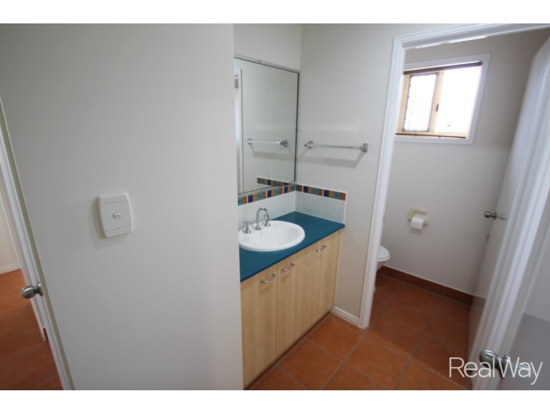 23 Glen Appin Drive, Avoca QLD 4670