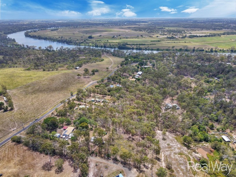 18 Woods Road, Sharon QLD 4670