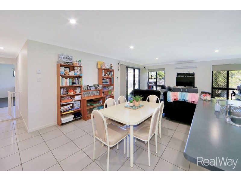 54 Robina Drive, Avoca QLD 4670