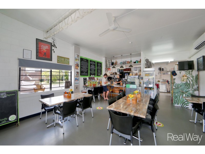 Shop 5/8 Birk Street, Avenell Heights QLD 4670