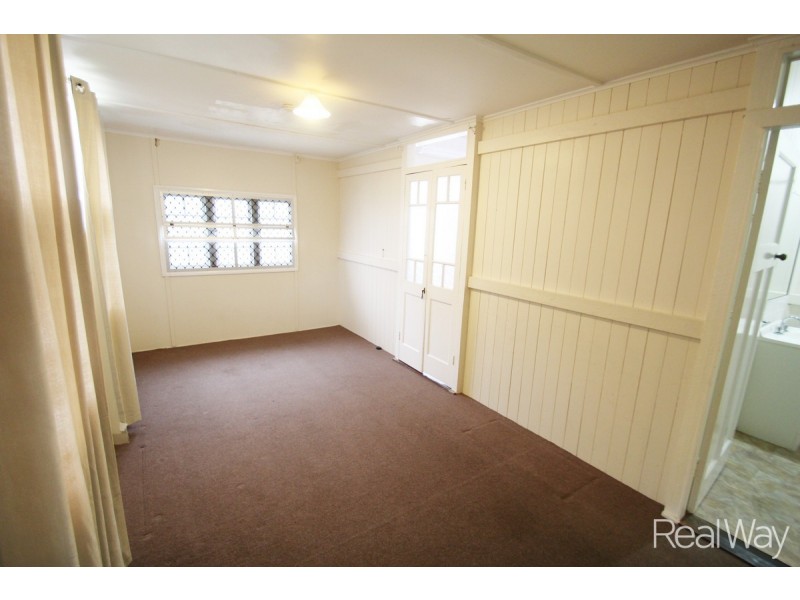 47 Alice Street, Walkervale QLD 4670