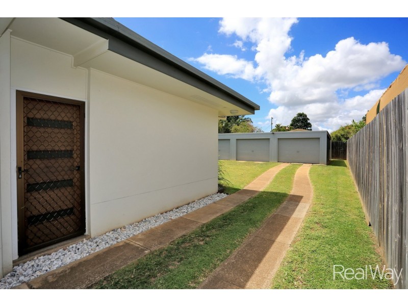 12 Miles Street, Kepnock QLD 4670