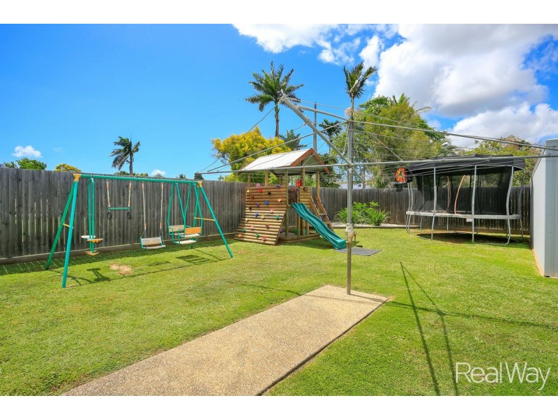 12 Miles Street, Kepnock QLD 4670
