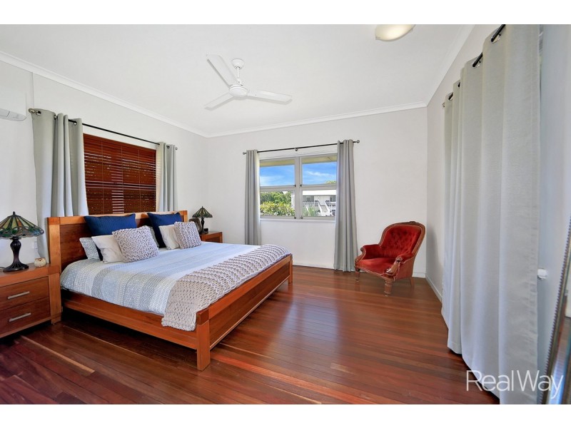 198 Walker Street, Svensson Heights QLD 4670