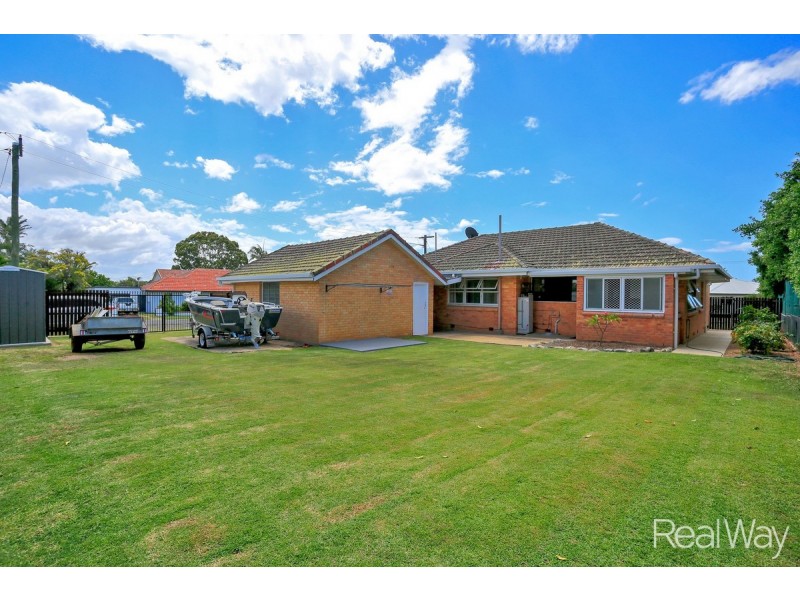 198 Walker Street, Svensson Heights QLD 4670