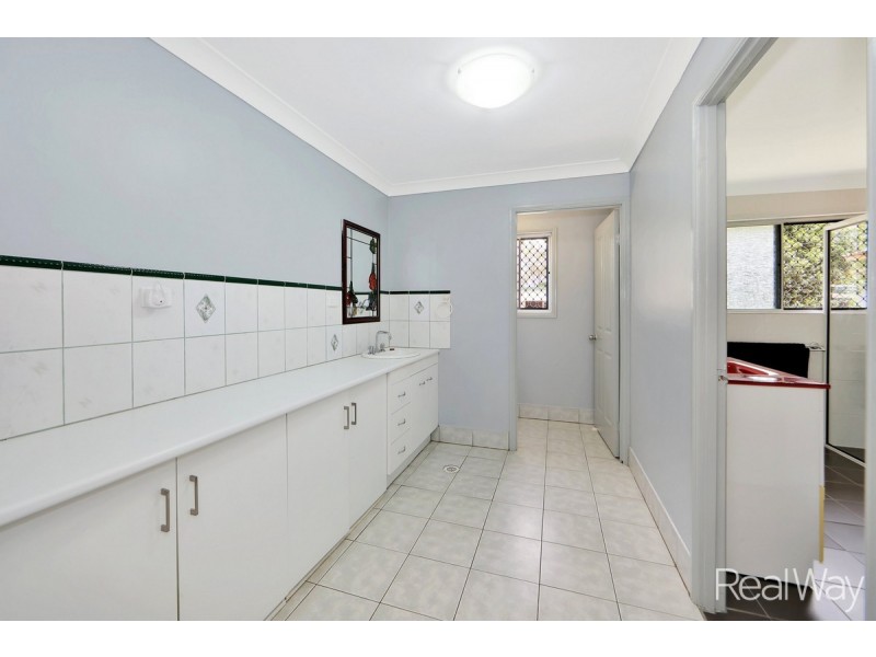 21 Sharon Park Lane, Sharon QLD 4670