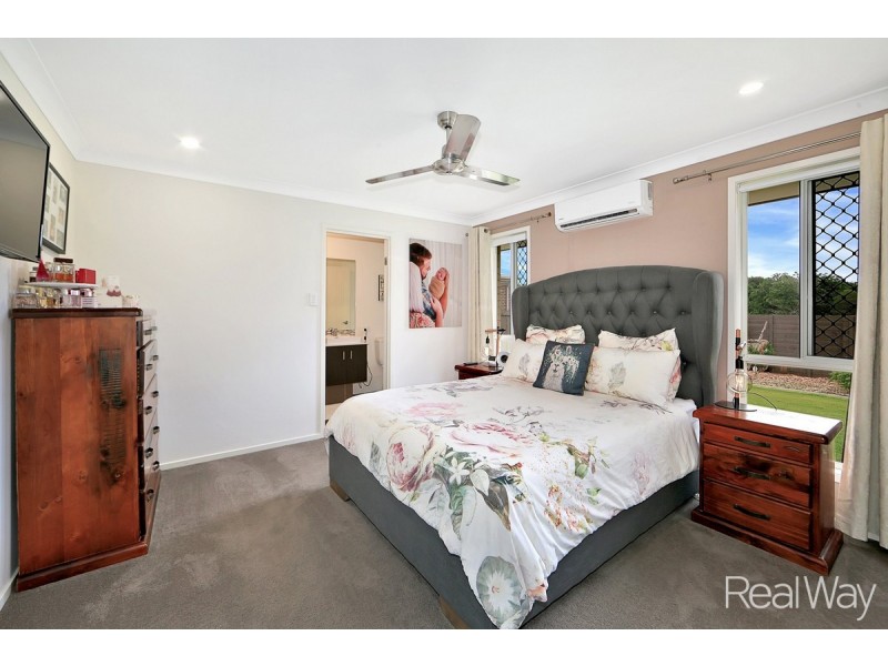 42 Sanctuary Drive, Ashfield QLD 4670